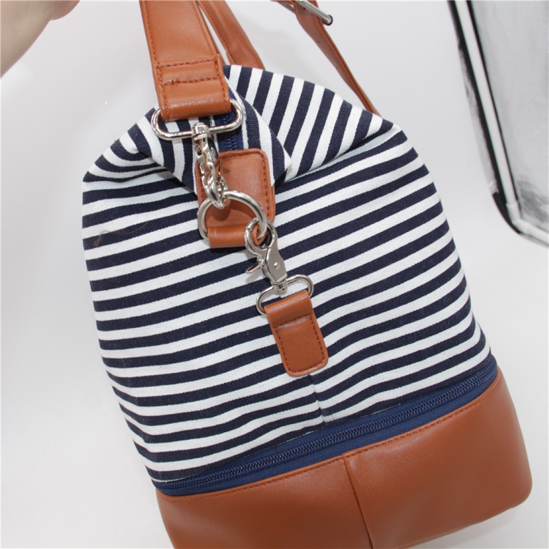 Canvas Travel Bag 2