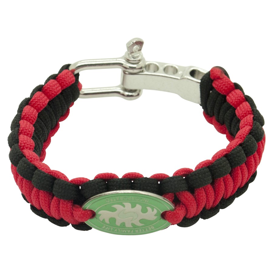 Paracord Survival Bracelet 2