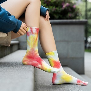Tie Dye Color Mid Tube Socks 5