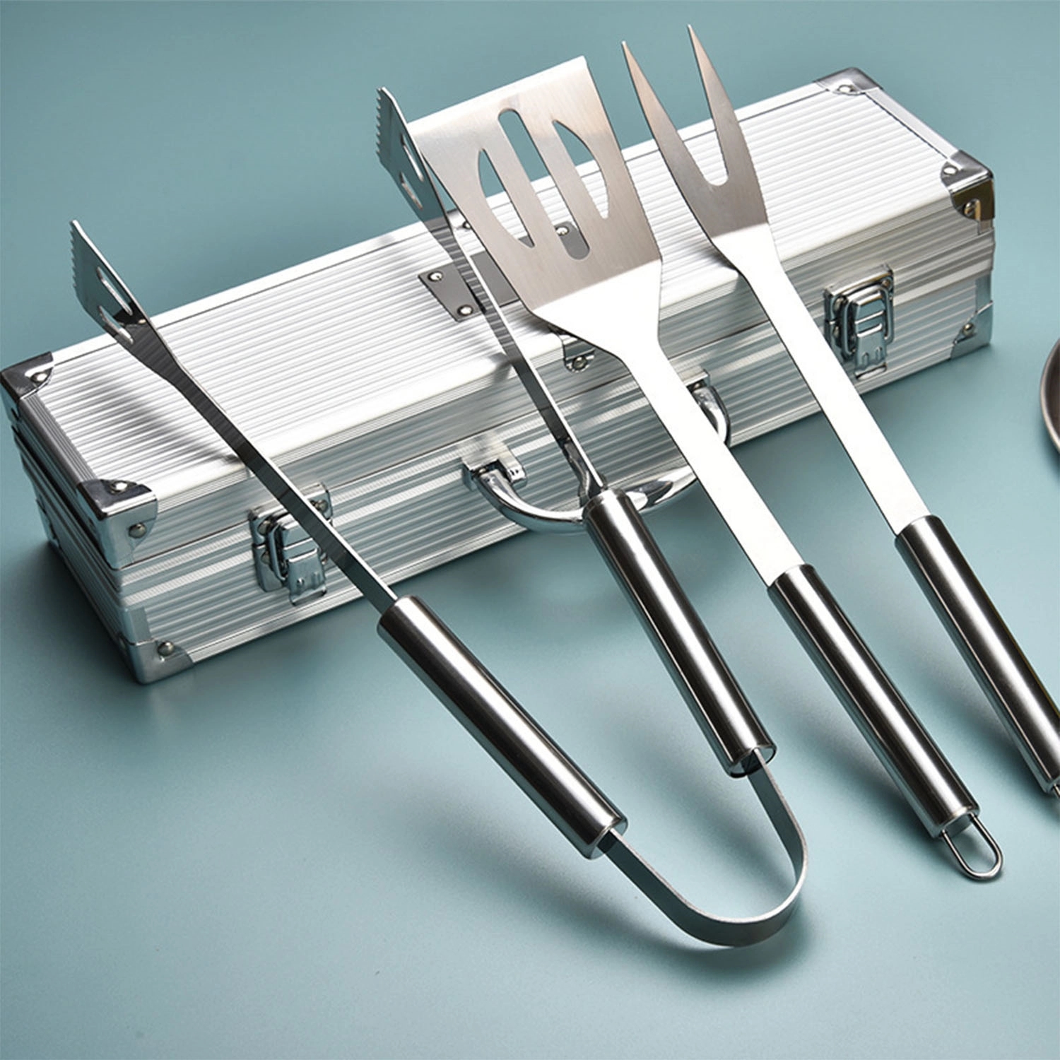 3 Piece Stainless Steel Bbq Set With Storage Case 2