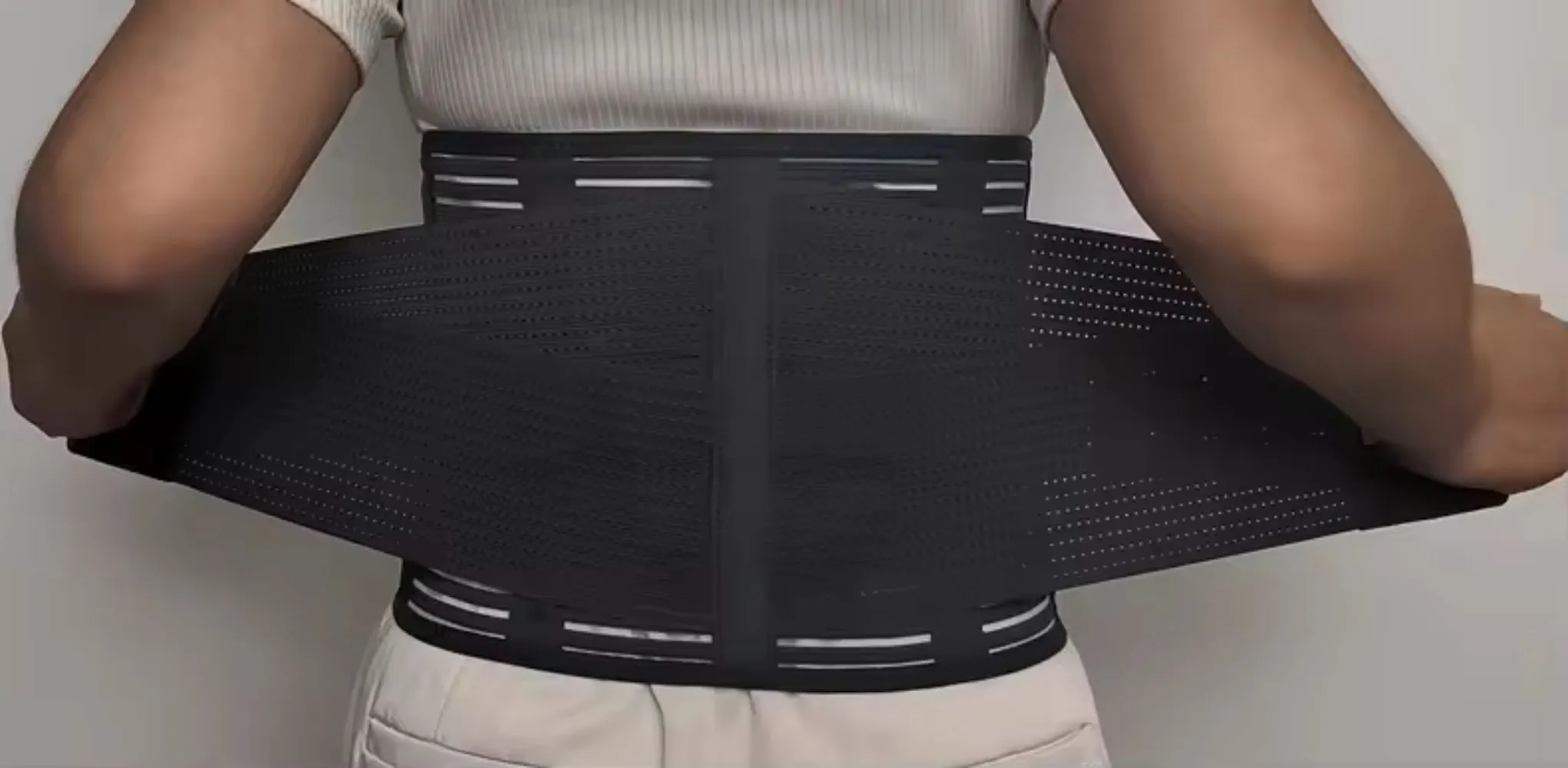Breathable Brace With Lumbar Pad 1