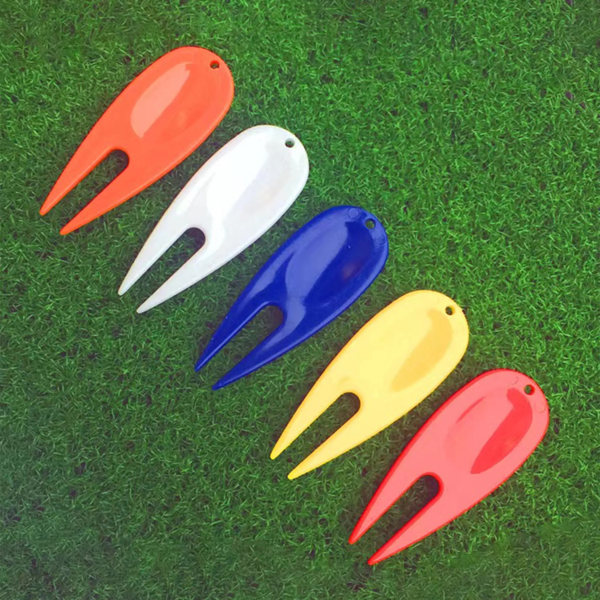 Golf Plastic Putting Green Fork With Customizable Logo 3