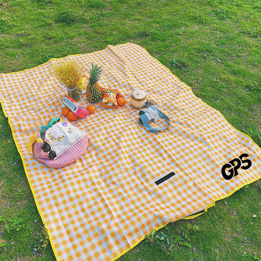 Outdoor Picnic Blanket 2