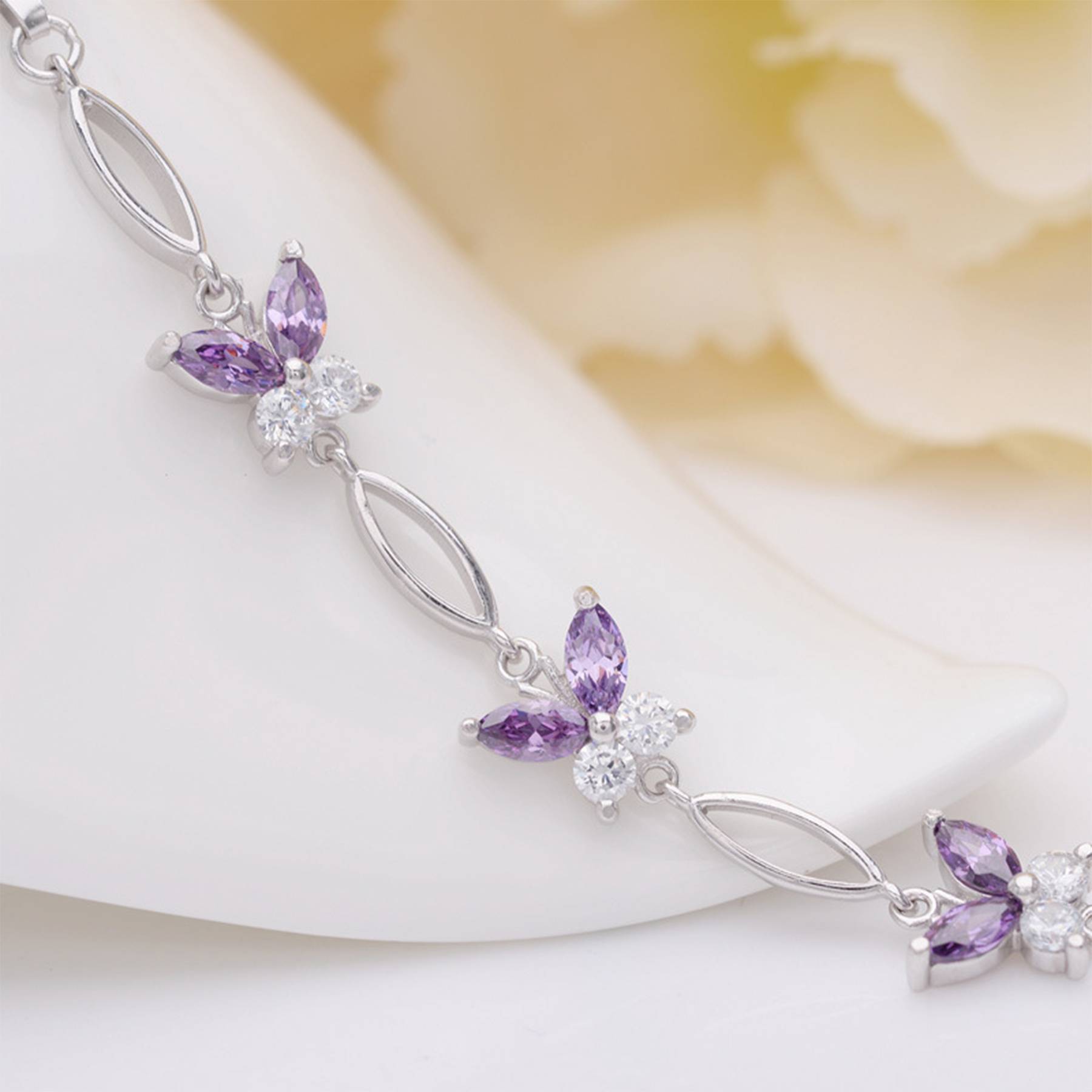 Alloy Butterfly accessory zircon bracelet 4