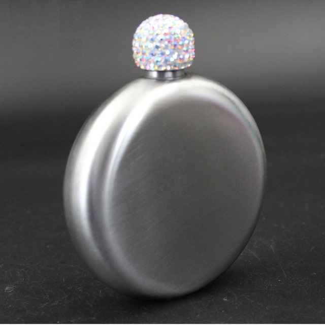 Diamond Design Cover Hip Flask 5oz 3