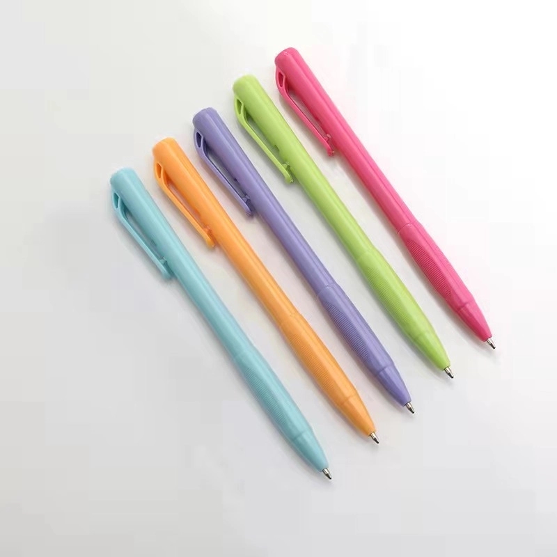 0.7mm ballpoint pen 1