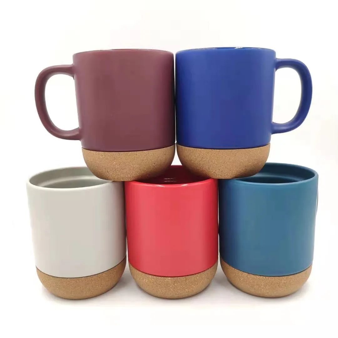 Ceramic Coffee Mug with Cork Bottom and Spill Proof Lid 3