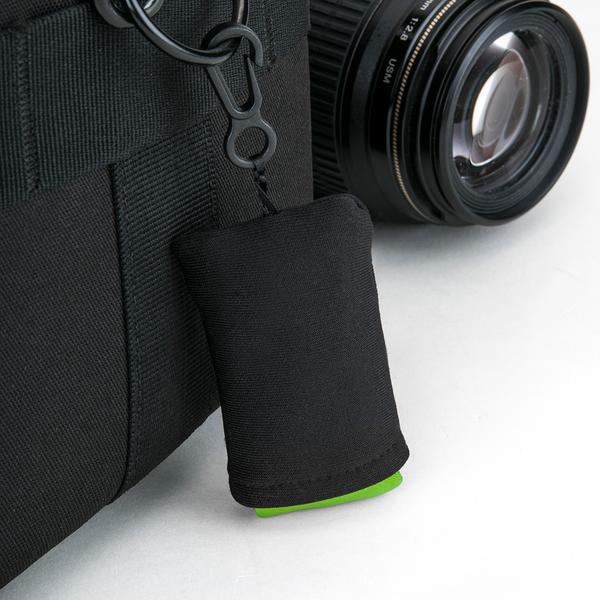 Neptune Pack It Tech Cleaning Cloth 2