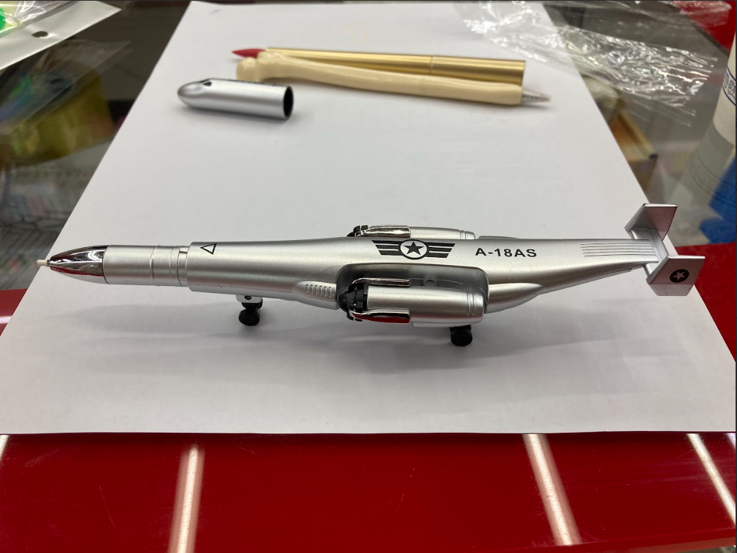Fighter Jet Shaped Ballpoint Pen 5