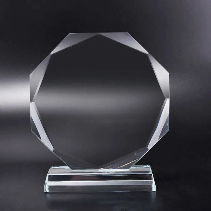 Octagonal crystal trophy 4