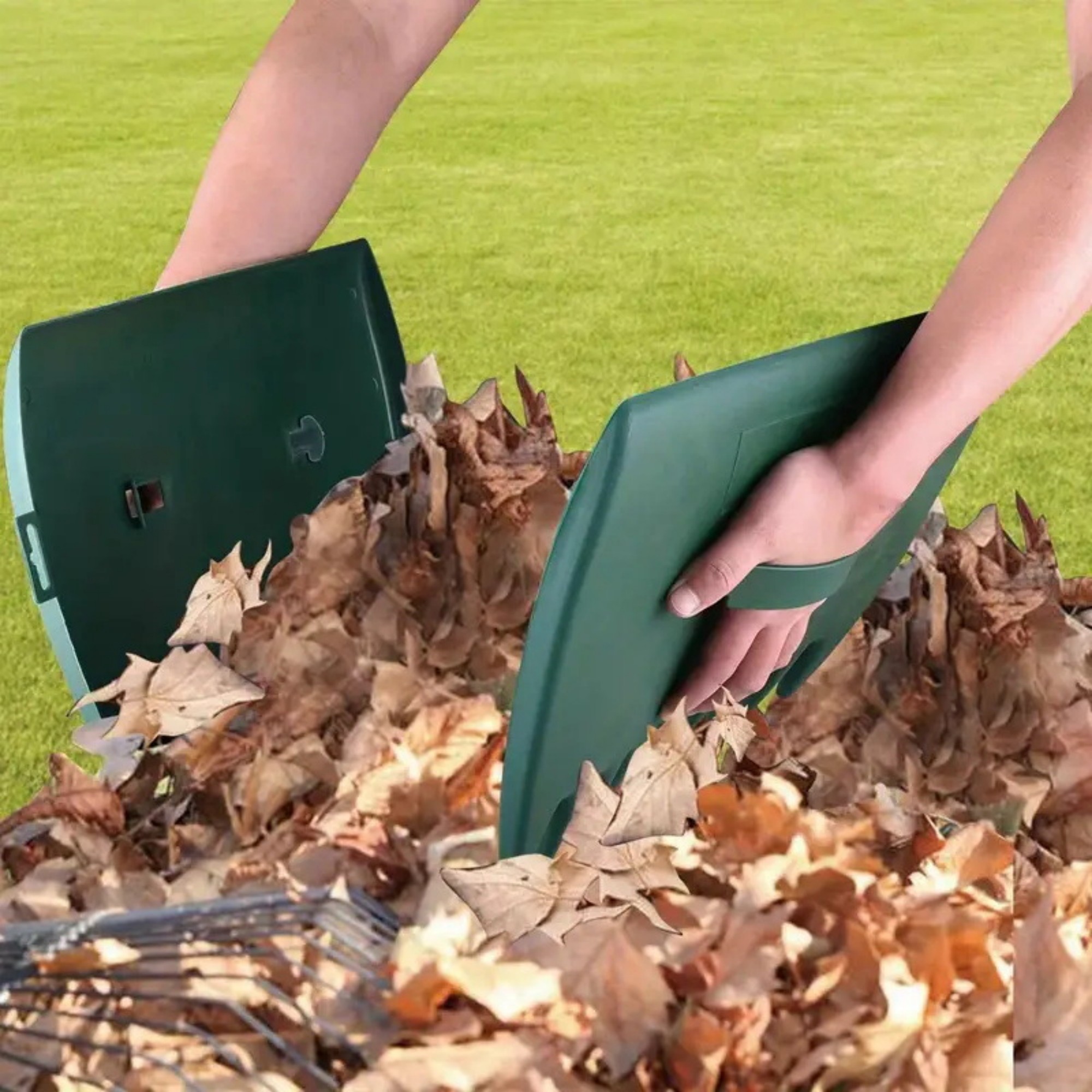 Handheld Leaf Scoop 8
