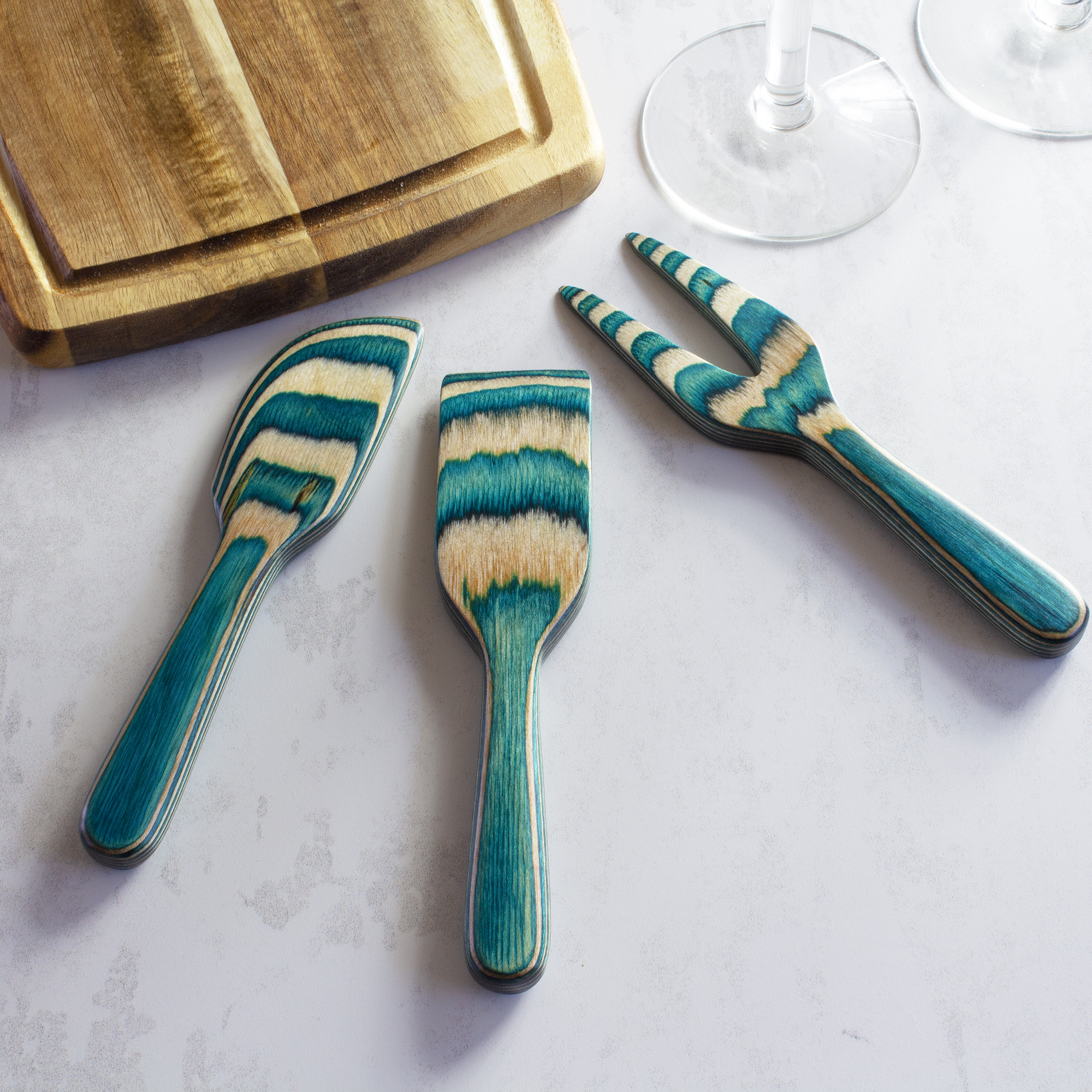 Baltique® Mykonos 3-Piece Cheese Tool Set 9