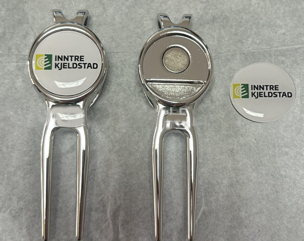 Specific Ball Marker Divot Repair Tool 2