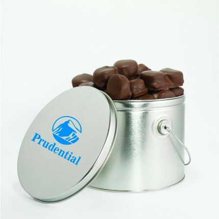 Half Gallon Tin with Milk Chocolate S'Mores 8