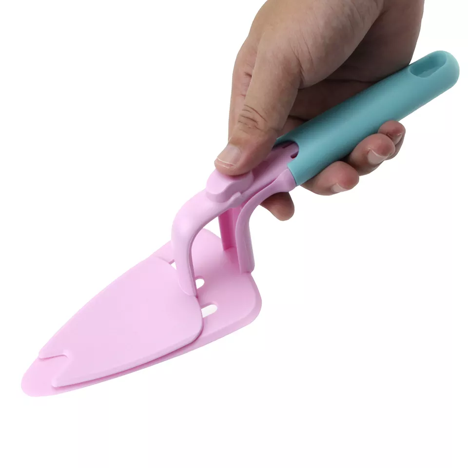 Pizza Peeler Scraper 2