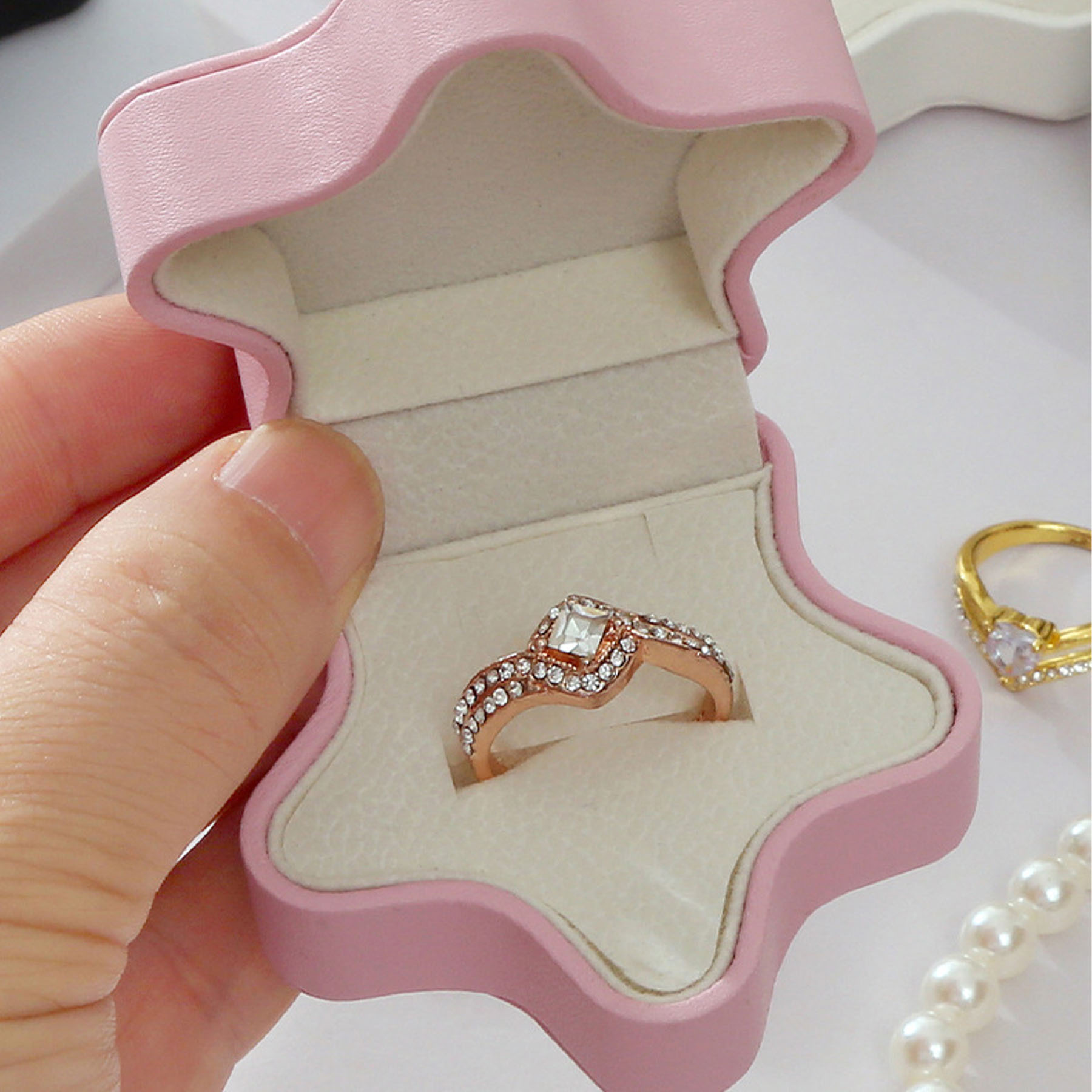 Star-Shaped Mini PU Leather Jewelry Box 4