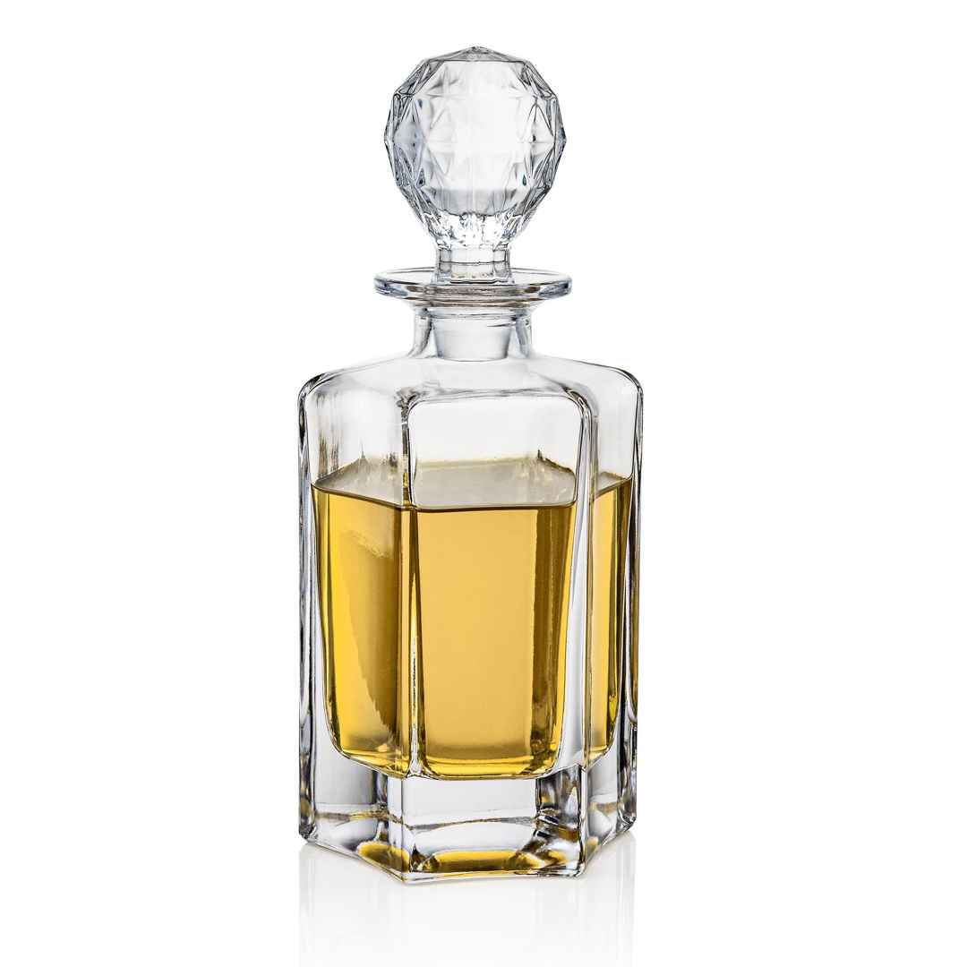 Govenor Decanter 4
