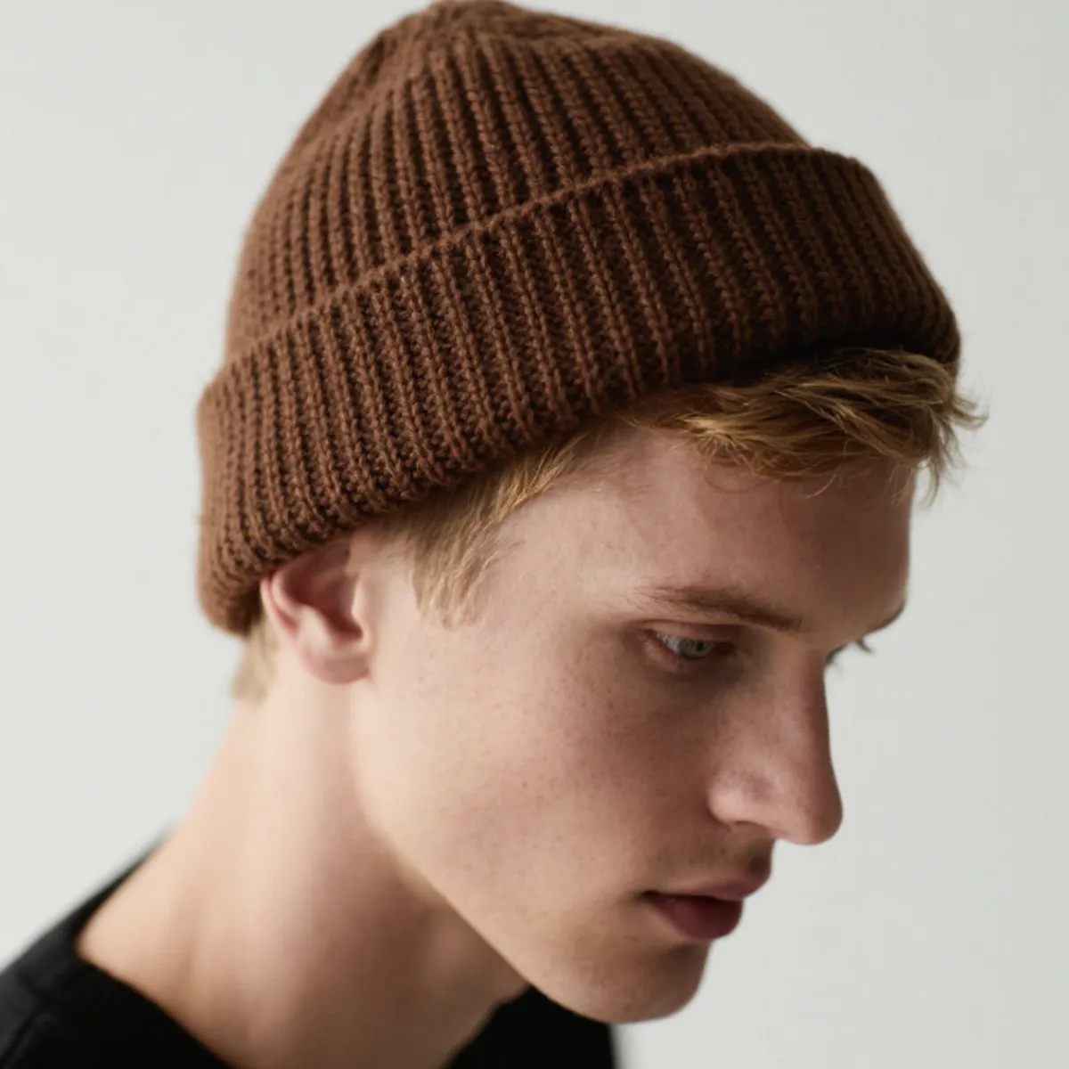Warm Ribbed Knit Beanie Hat For Winter Comfort 5