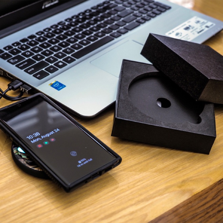 Logo Bright Glass Wireless Charger with Gift Box 3