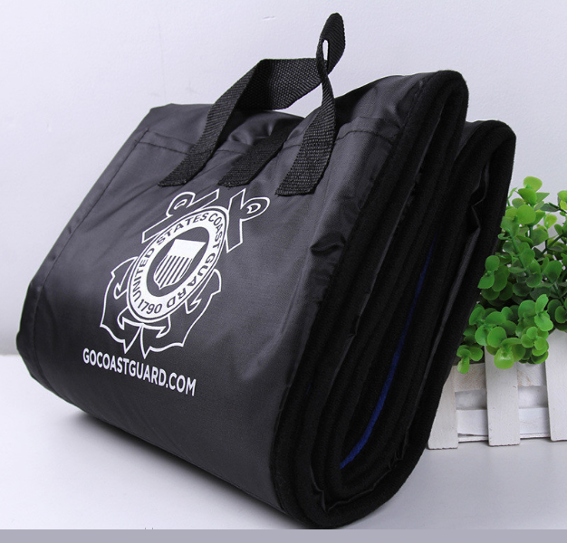 Polyester Travel Blanket/Picnic Mat 7