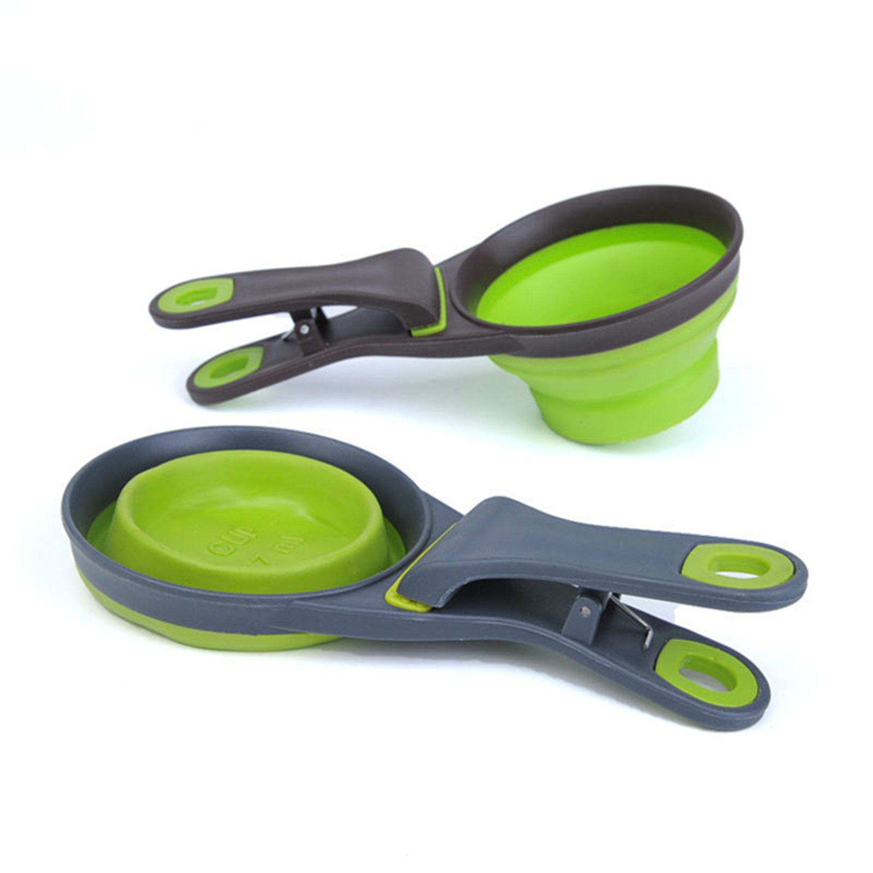 Collapsible Pet Bowl With Clip 2