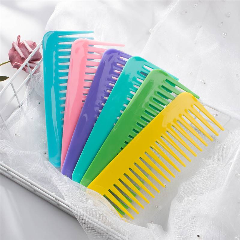 Rectangular Wide Toothed Plastic Comb 3