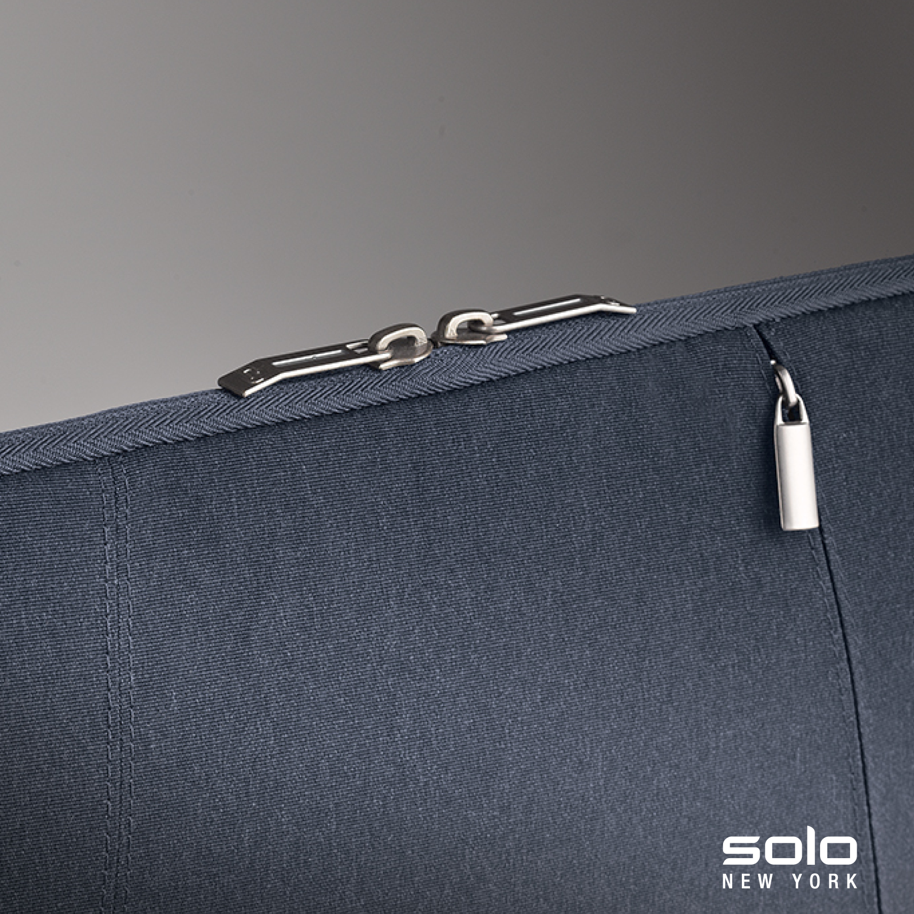 Solo New York 13.3" Oswald Laptop Sleeve 26