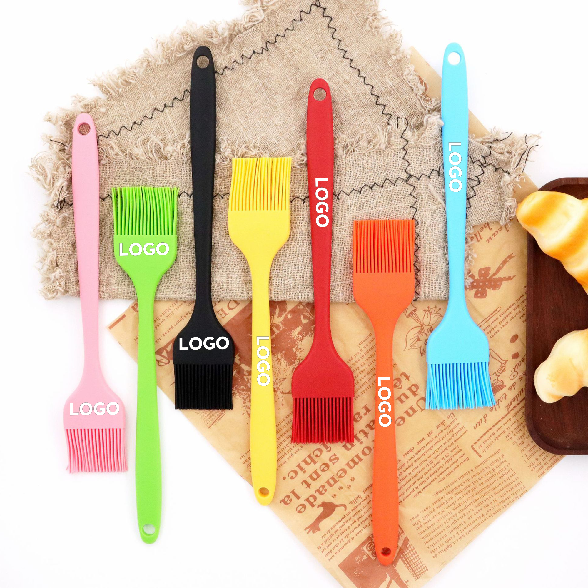 Food-Grade Heat-Resistant Silicone Basting Brush 2