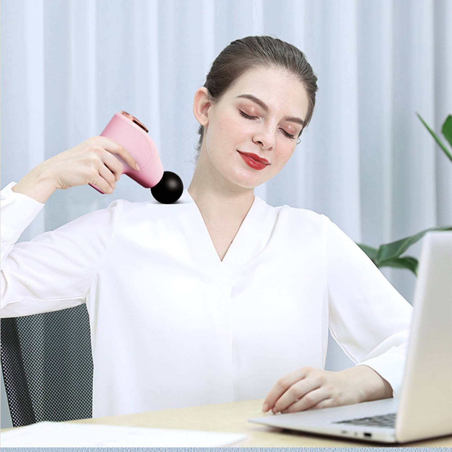 Silent Electric Mini Fascia Gun Muscle Massager 5