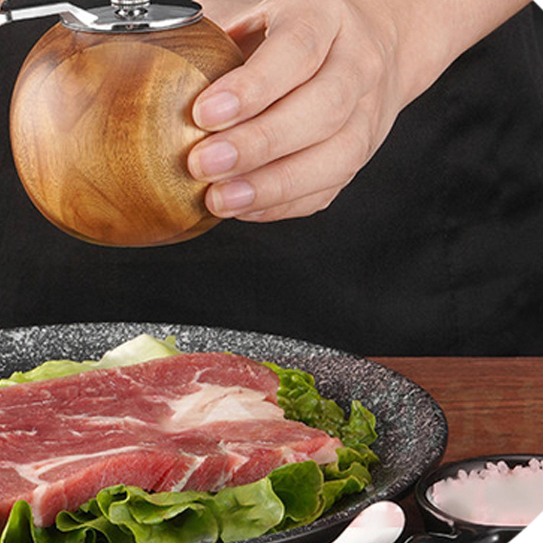 Wooden Salt and Pepper Grinders 3