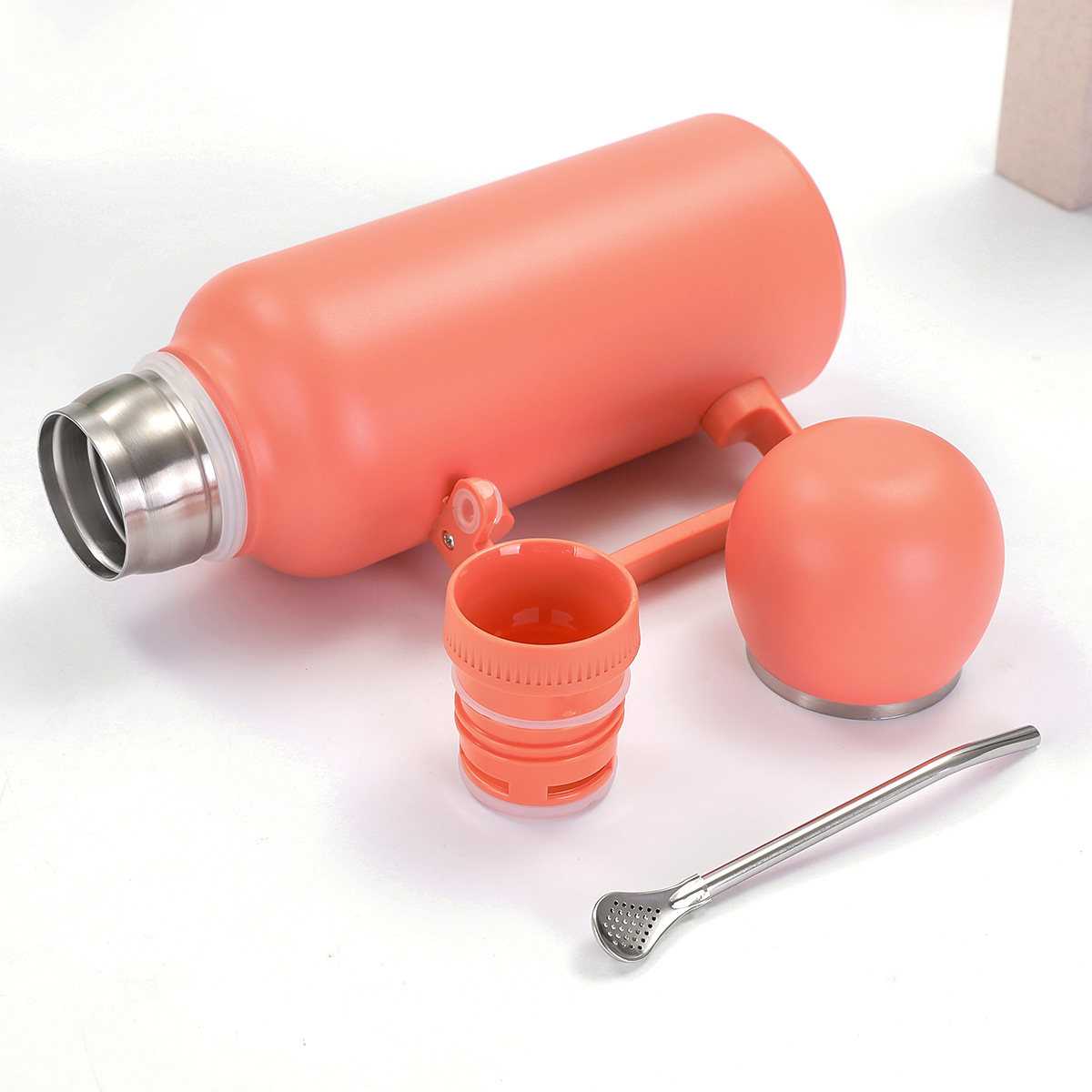 44oz Insulated Stainless Steel Thermos with Handle 1
