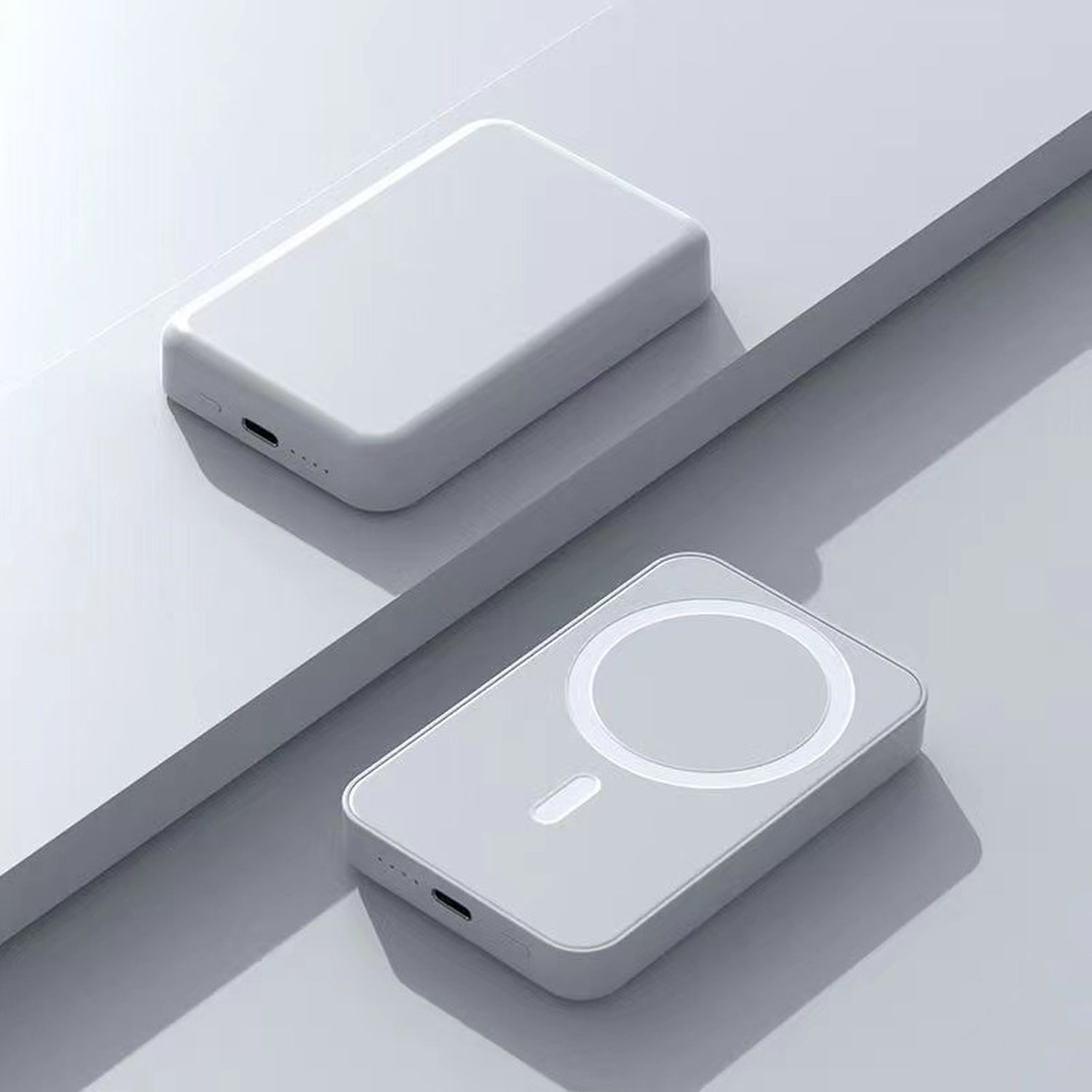 10,000 mAh 15W MagSafe Wireless Fast Charging Power Bank 1