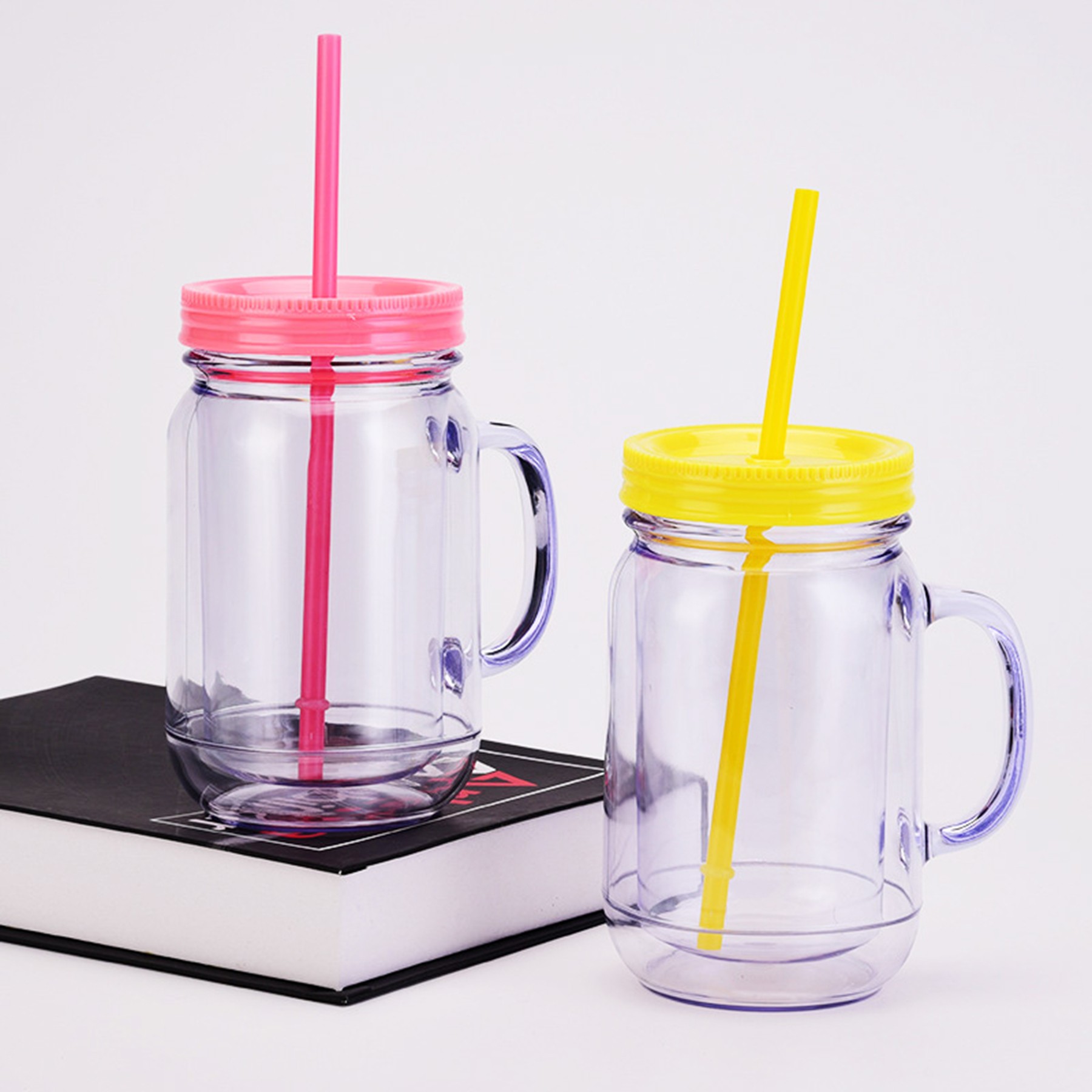 17 Oz Clear Plastic Double Wall Mason Jar With Handle 2