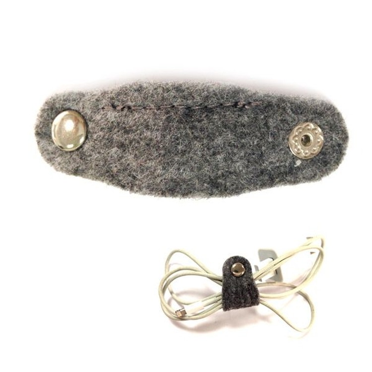 Felt Cable Organizer 2