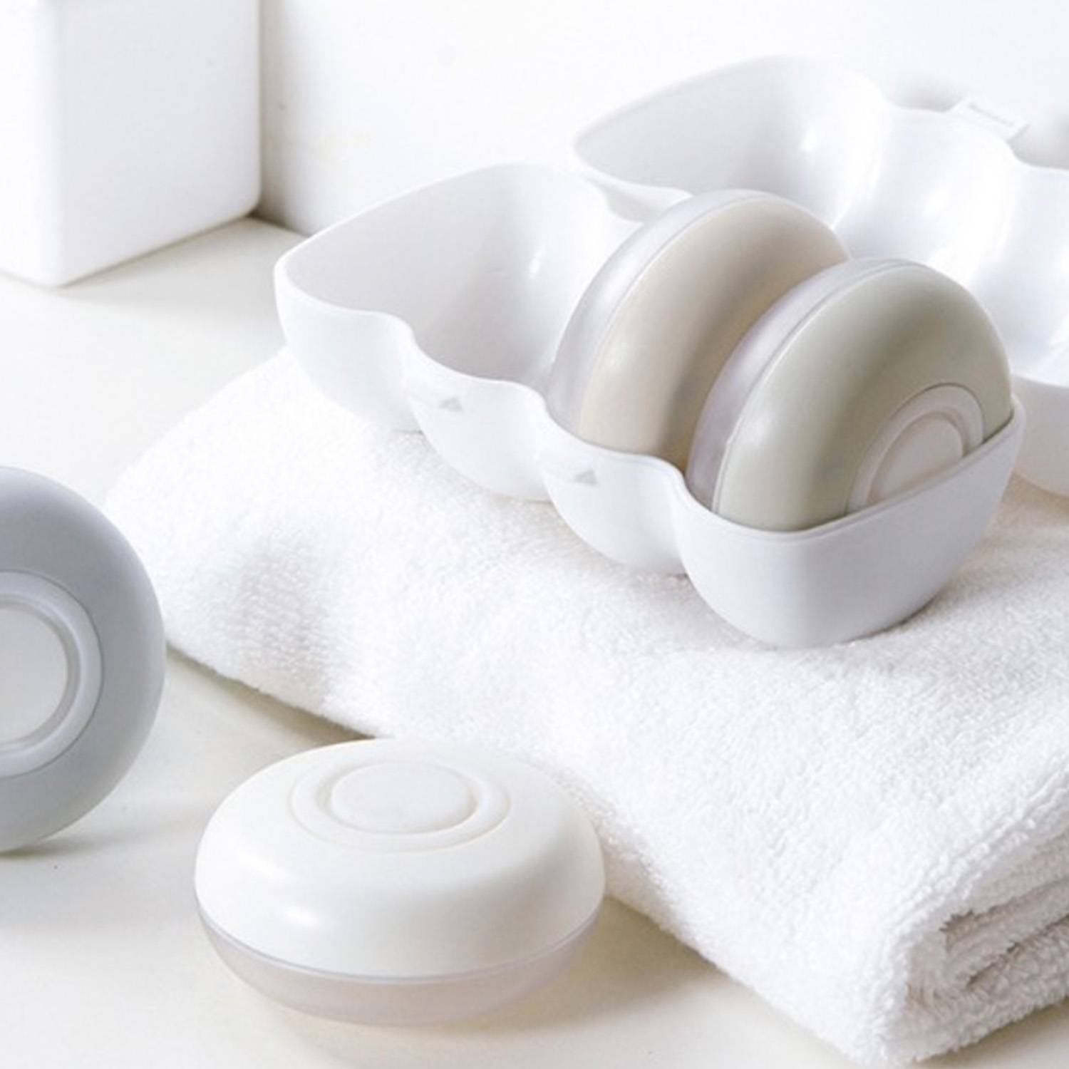 Travel portable lotion in 4 bottles 4