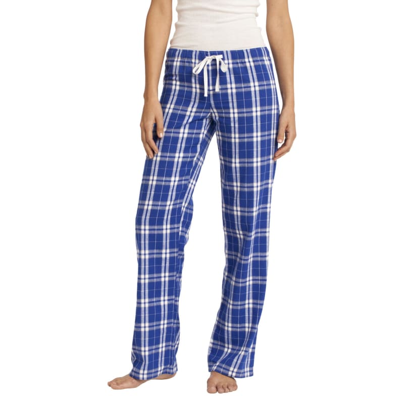 District Women's Flannel Plaid Pant. 3