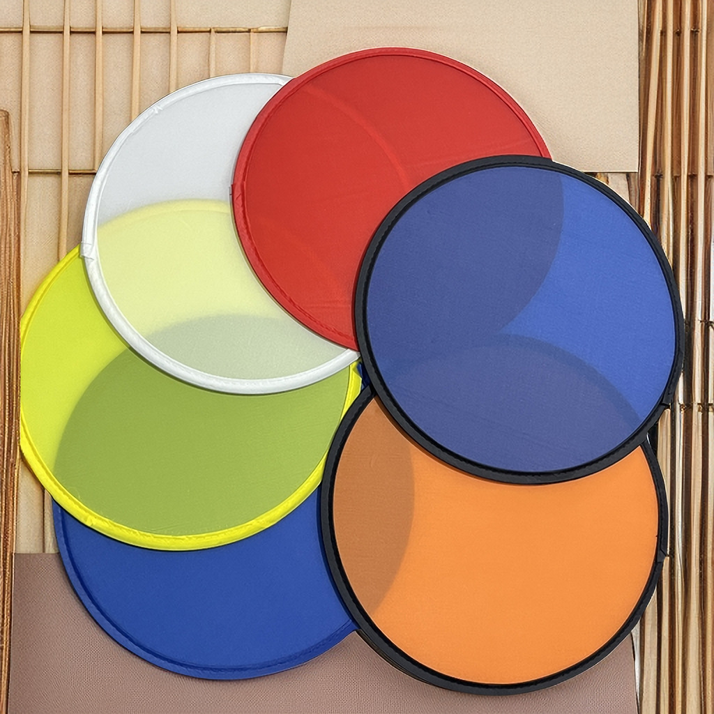 Folding Flyer Disc With Pouch 1