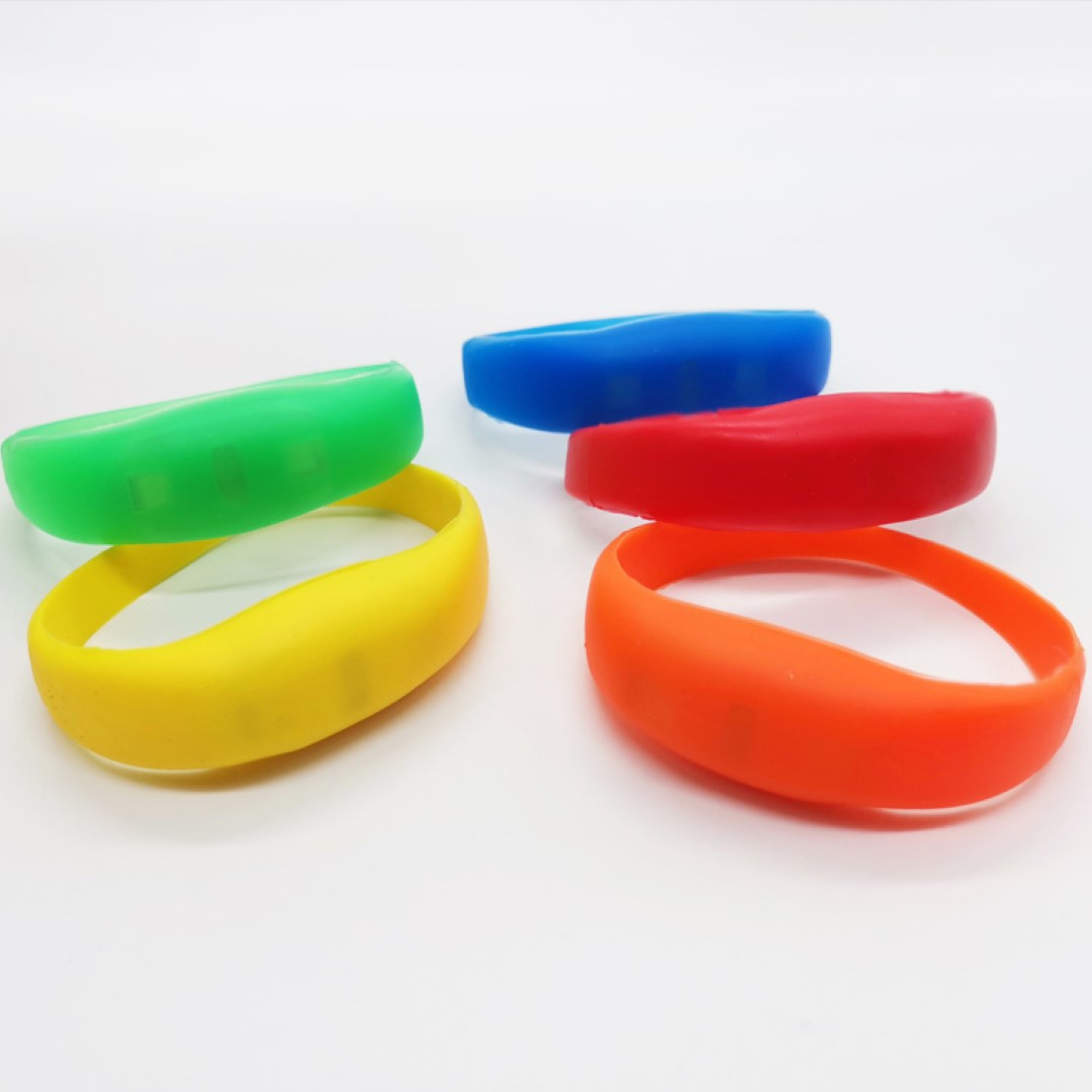 LED Flashing Bracelet Glowing Bangle 6