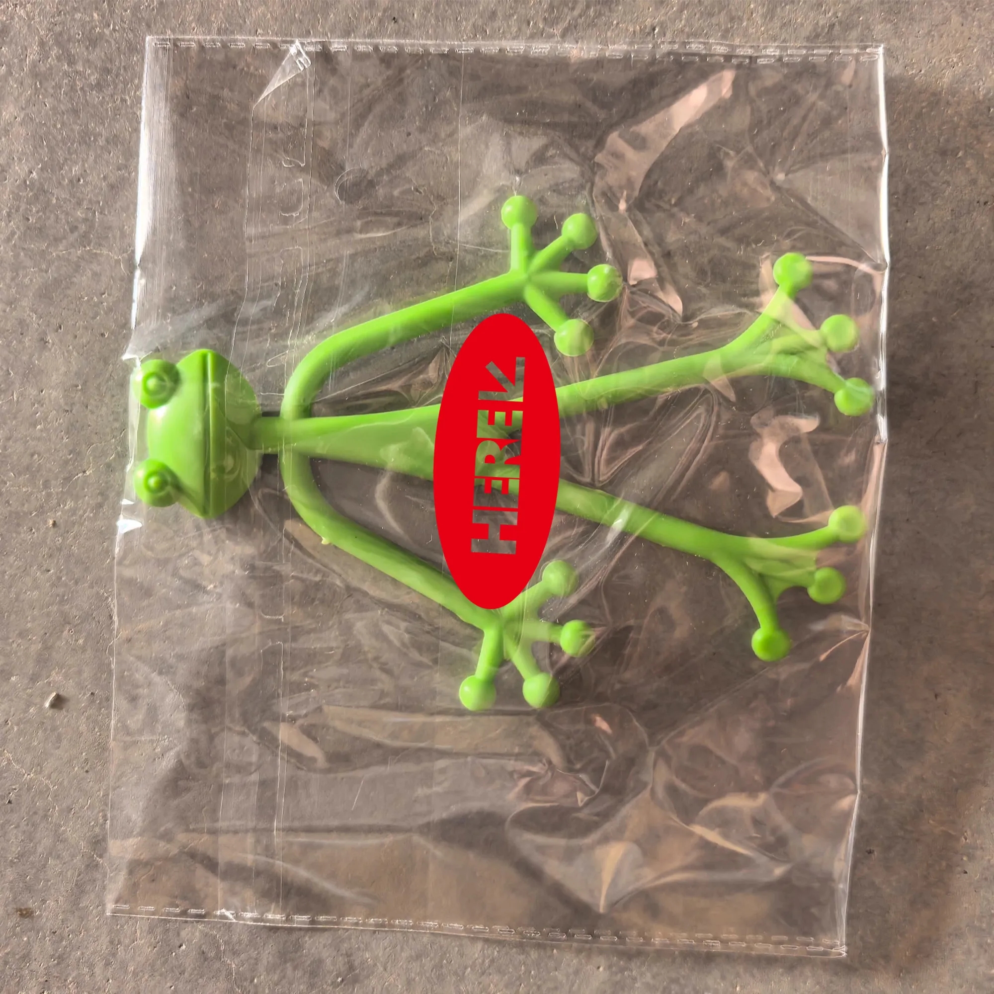 Frog Plant Stand 3