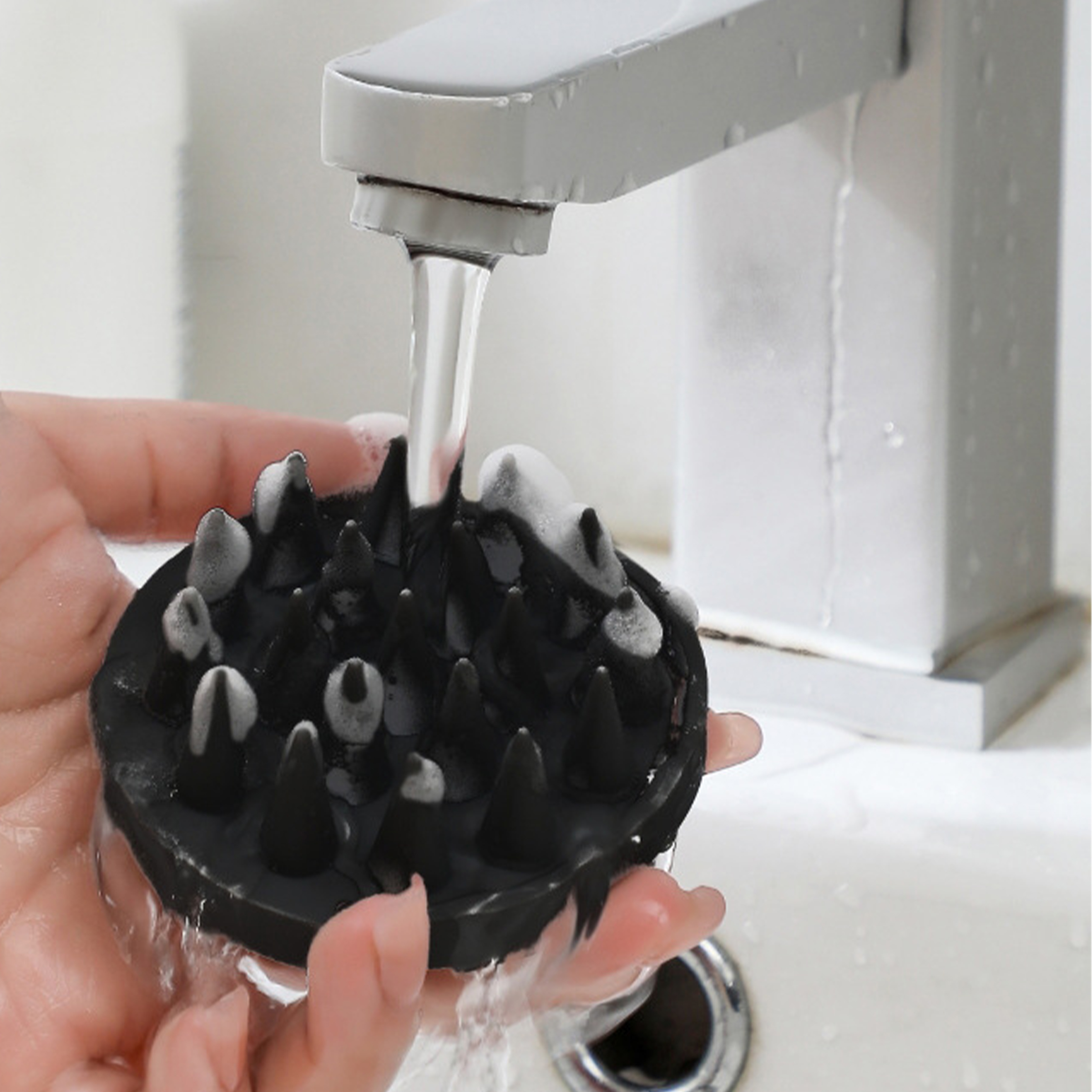 Silicone Multi Functional Massage Hair Brush 2
