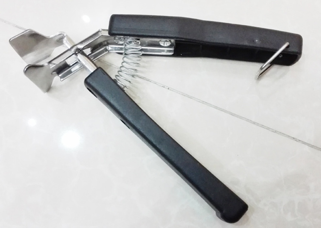 Stainless Steel Kitchen Safety Dish Clip 2