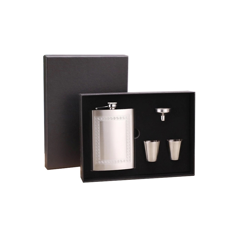 8oz Hip Flask Gift Set 3