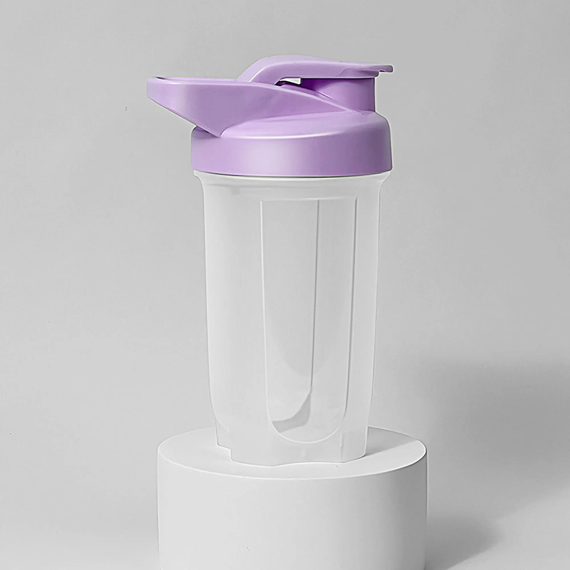 10 oz PP Shaker Cup with Flip Top and Handle 3