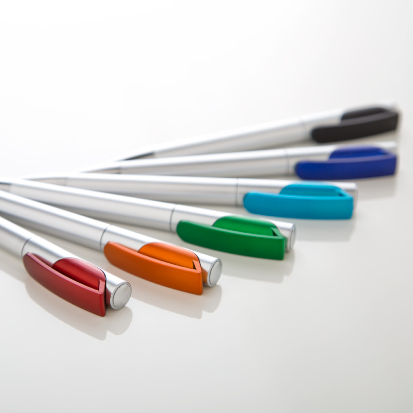 Silver Barrel Twist Action Ballpoint Pen 4