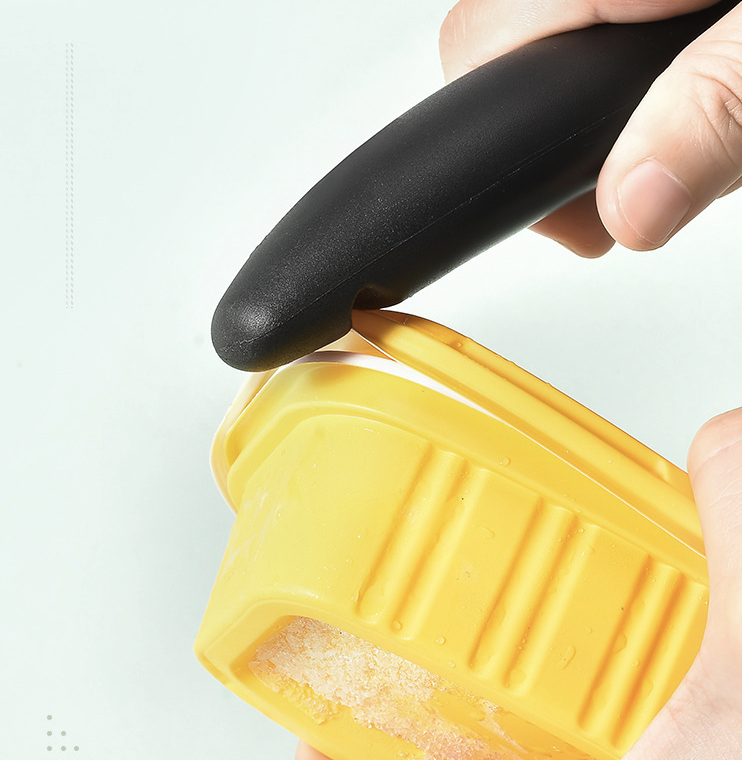 Heavy Duty Ice Cream Scoop with Comfortable Handle 16