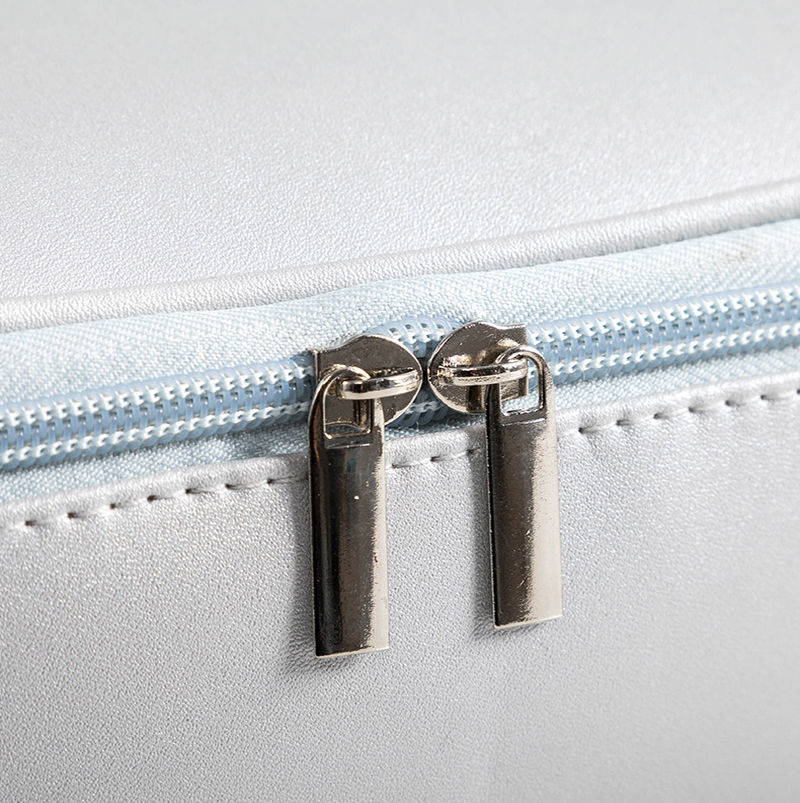 Portable Waterproof Toiletry Bag Cosmetic Bag 3