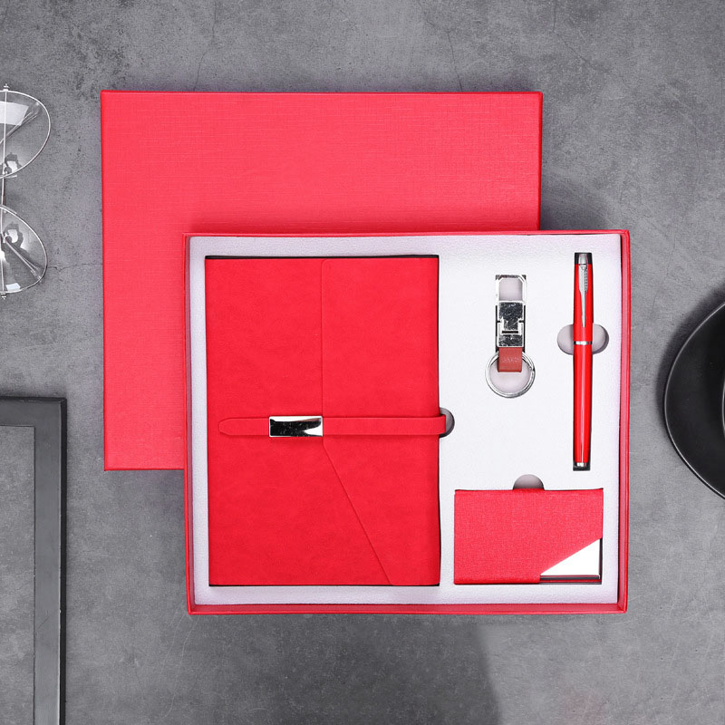 Four-piece Leather Business Notebook Gift Set 4