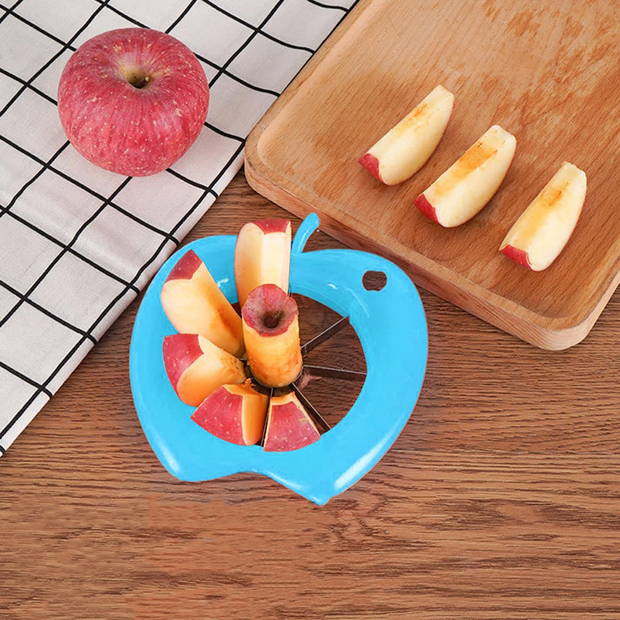 High-Quality Stainless Steel Apple Slicer and Fruit Cutter 2