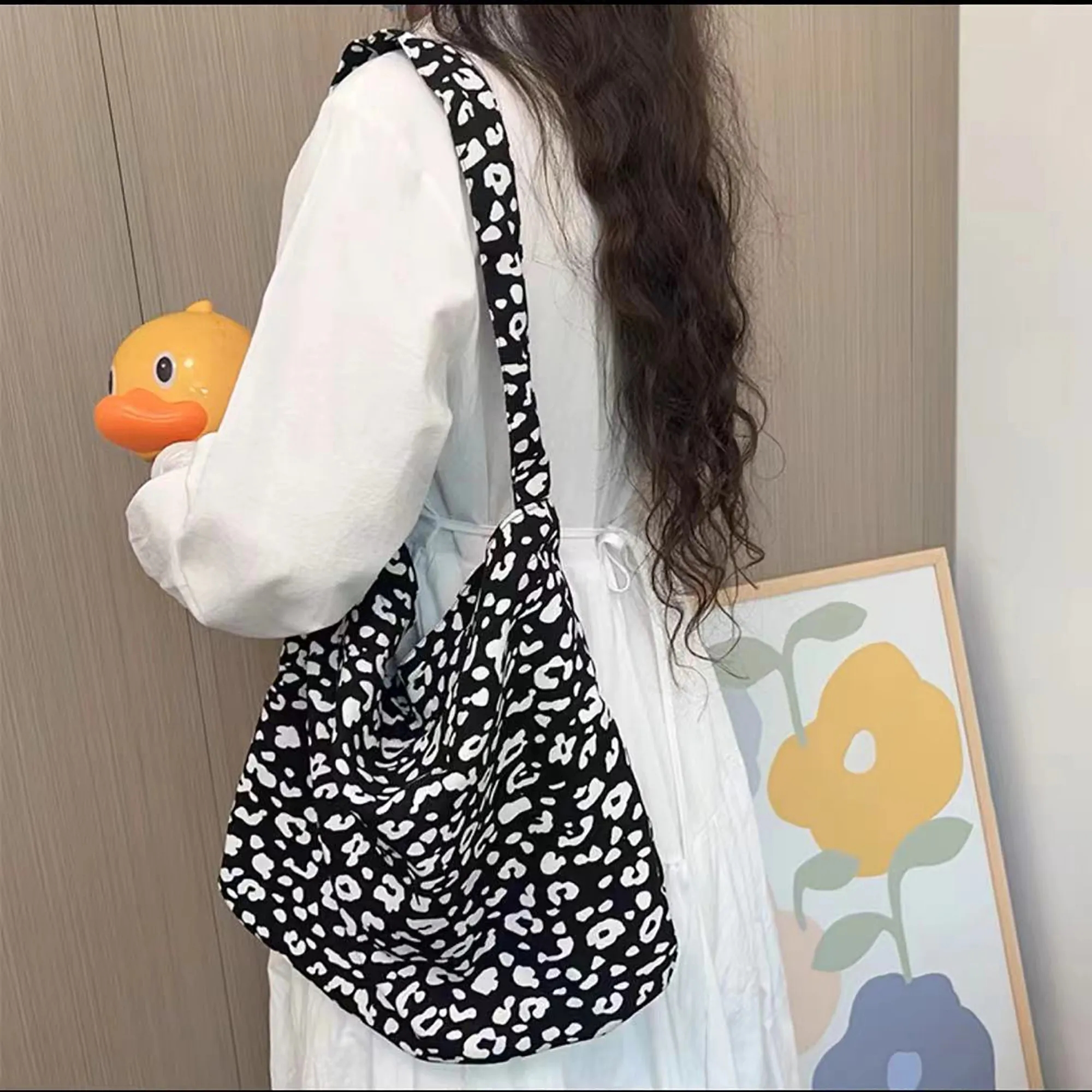 Leopard Print Canvas Tote Bag 23
