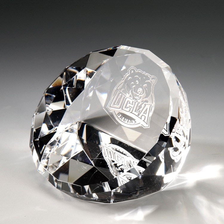 3" Standing Faceted Dome Paperweight 2